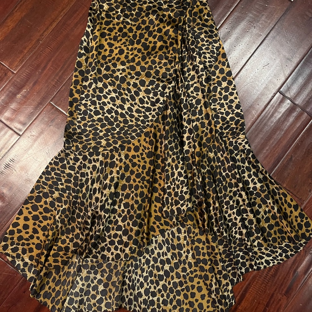 The Kooples leopard print skirt. Size 1 equivalent to US size 6 but runs small